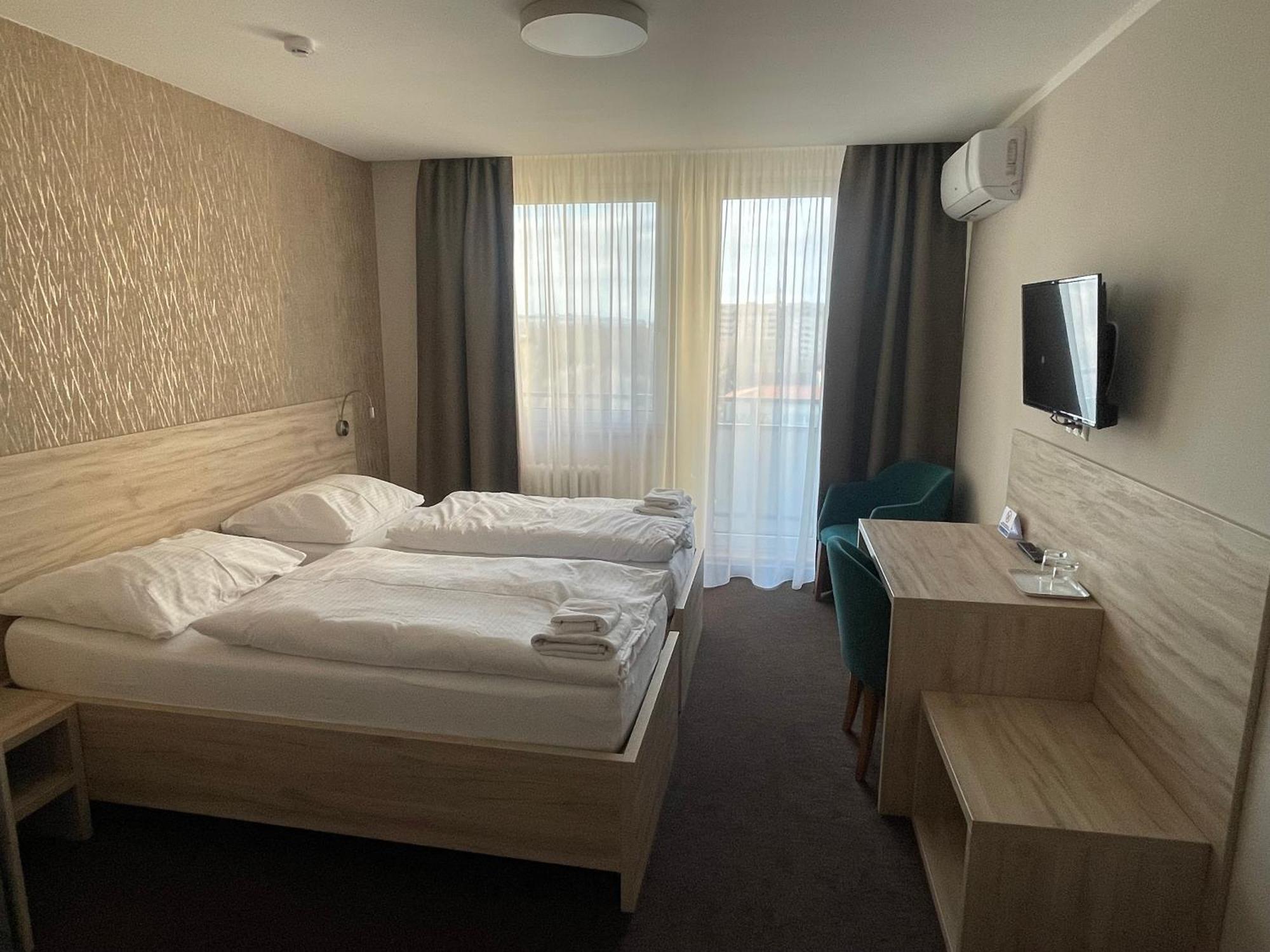 טרנבה Hotel Spectrum מראה חיצוני תמונה